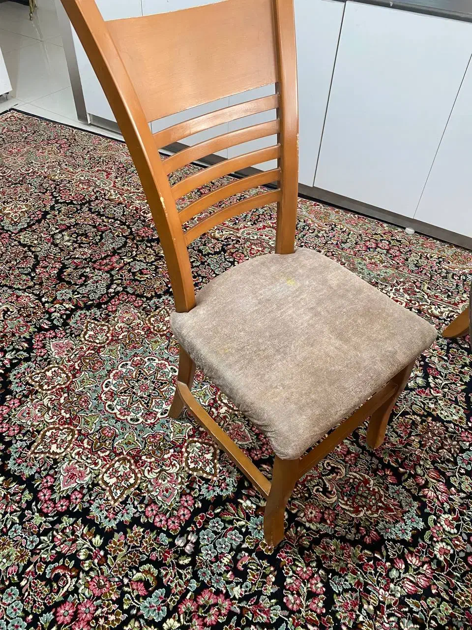 میز نهارخوری|میز و صندلی غذاخوری|تربت‌حیدریه, کوه سنگی|دیوار