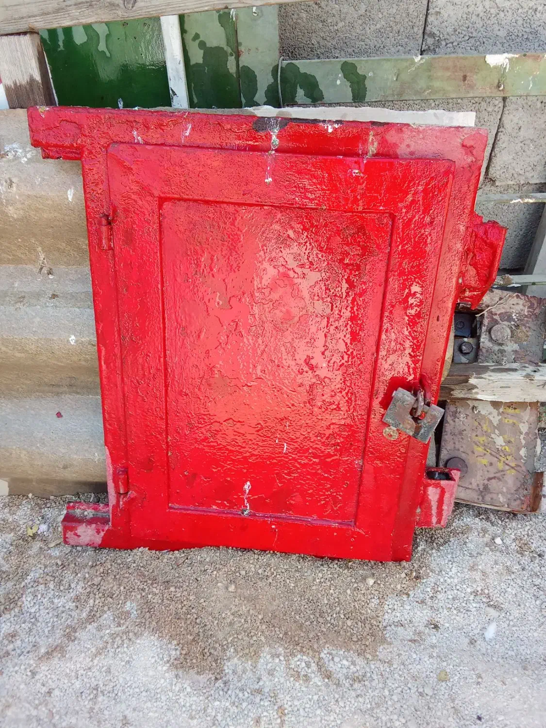 قفس چوبی و درب کبوتر|لوازم جانبی حیوانات|برازجان, |دیوار