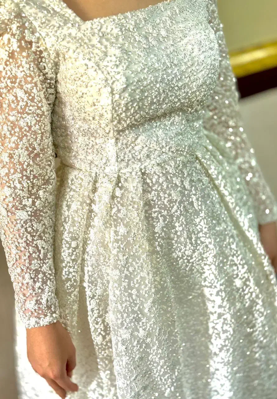 لباس عقد|لباس|پاکدشت, پاکدشت (مامازند)|دیوار