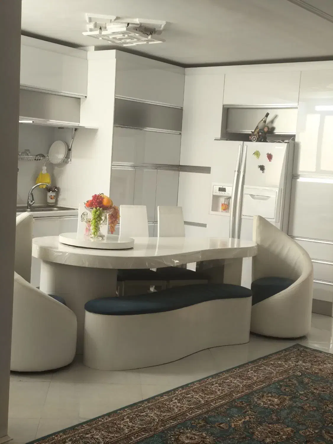 میز ناهارخوری ۸ نفره ،سرویس خواب .قالی|فرش|کرمان, |دیوار