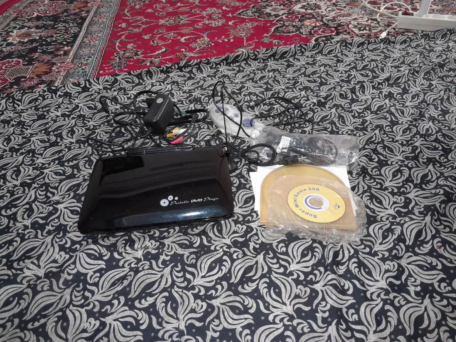 دی وی دی سونی قدیمی فلش خور و سیدی خور هست|پخشکننده DVD و ویدیو|مشهد, شهید علی محمدی|دیوار