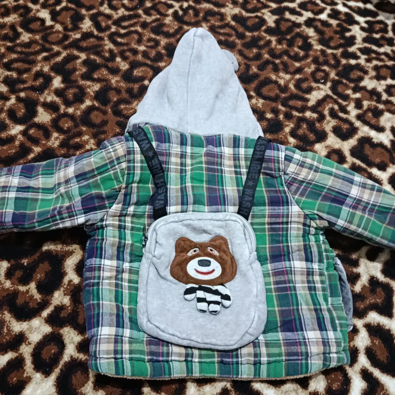 کافشن بچه  درحدنو 180|کفش و لباس بچه|هشتگرد, شهرک راه آهن|دیوار