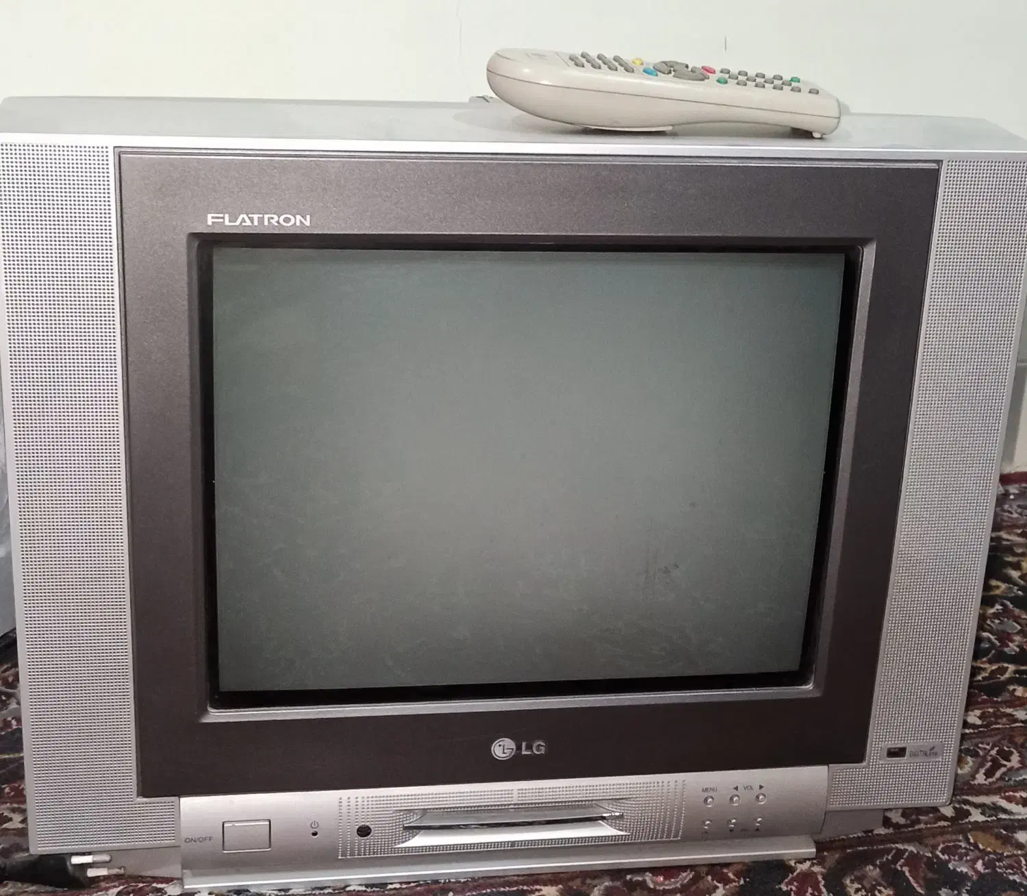 تلویزیون LG تمیز|تلویزیون و پروژکتور|بوشهر, |دیوار