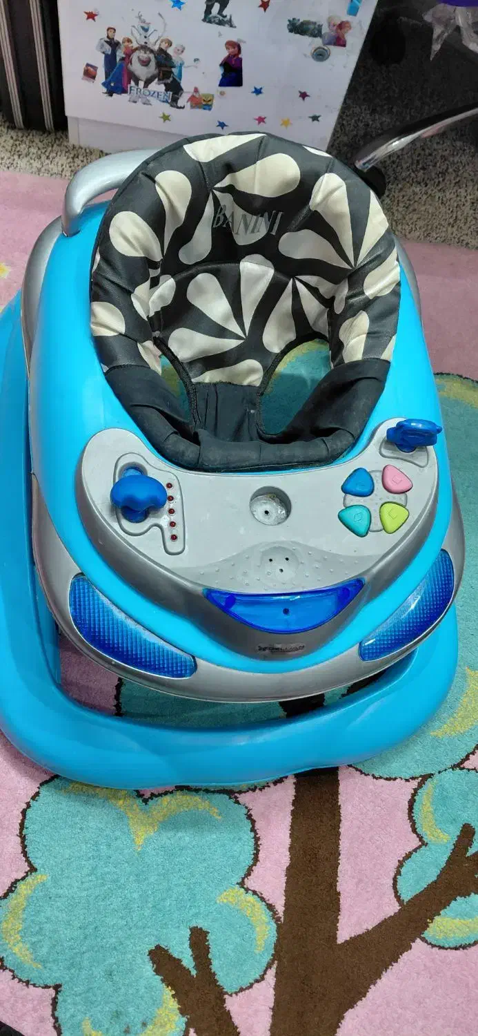 روروک|اسباب‌بازی بچه|خرمشهر, |دیوار