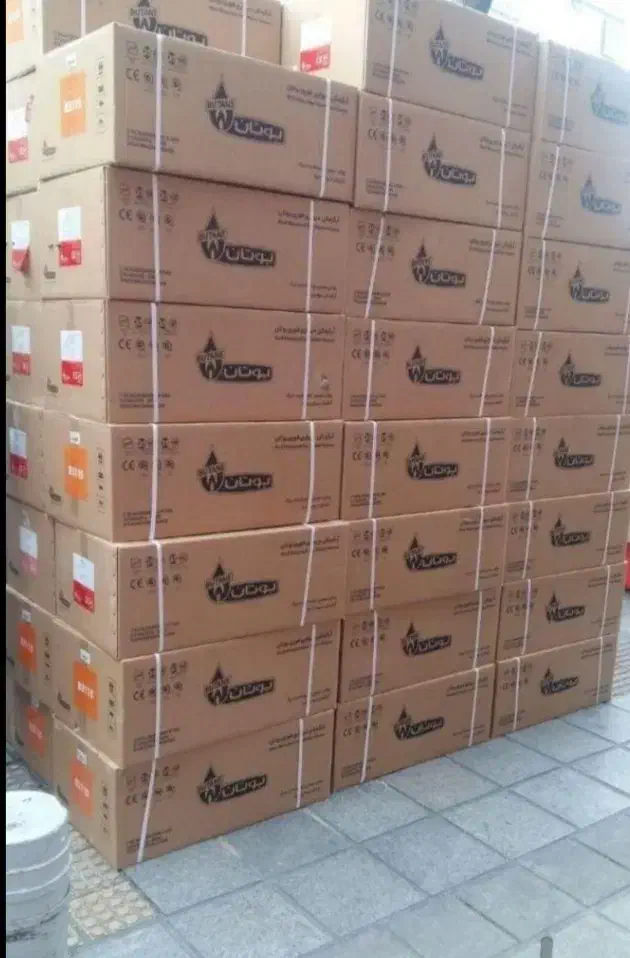 طرح تعویض آبگرمکن دیواری نو با کهنه|آبگرمکن، پکیج، شوفاژ|بناب, |دیوار