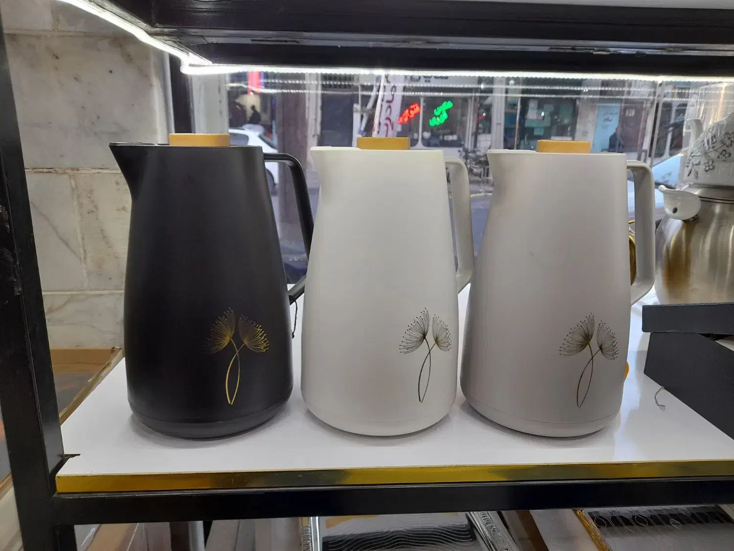 فلاکس درجه یک 2 لیتری شیشه صورتی 24ساعت نگه میدارد|ظروف نگهدارنده، پلاستیکی، یکبارمصرف|گنبد کاووس, |دیوار