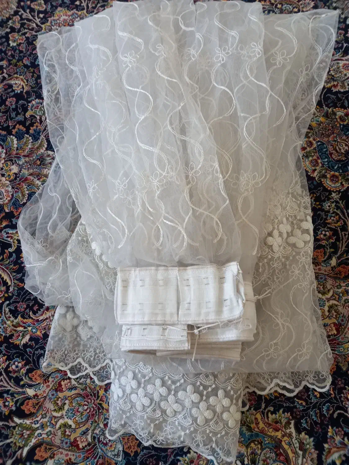 پرده ترک سالم بدون پارگی قد وعرض ۲متر و ۵۵ سانت|پرده، رانر، رومیزی|هشتگرد, فاز ۳ مهستان|دیوار