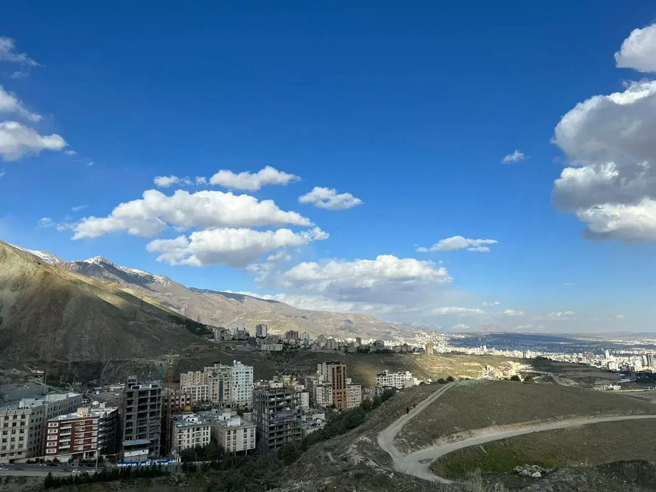 اجاره آپارتمان دوخوابه در بهترین موقعیت درکه|اجارهٔ آپارتمان|تهران, هزارسنگ|دیوار