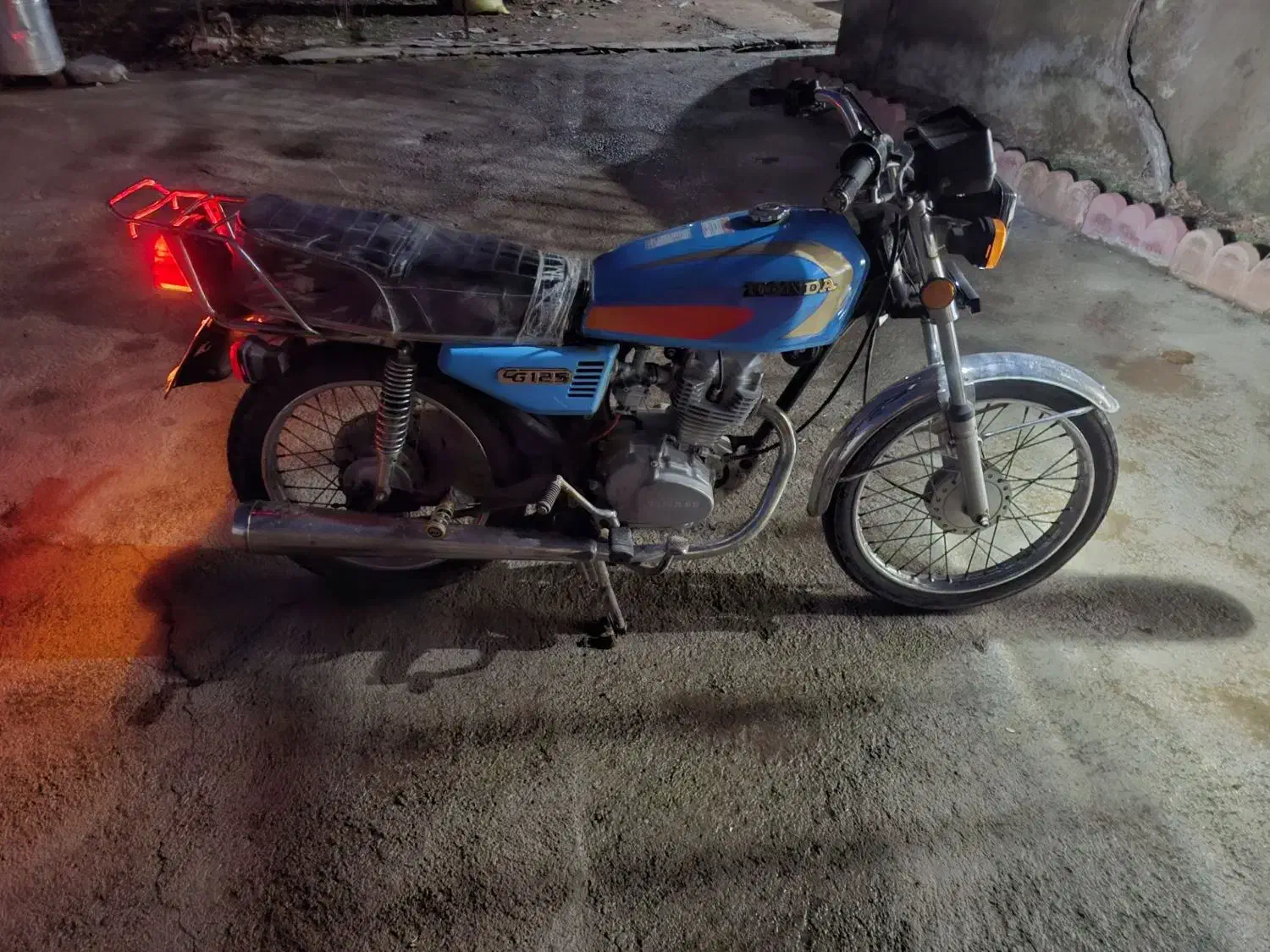 متور ۱۲۵ مدل ۹۰|موتورسیکلت|نیشابور, فضل|دیوار