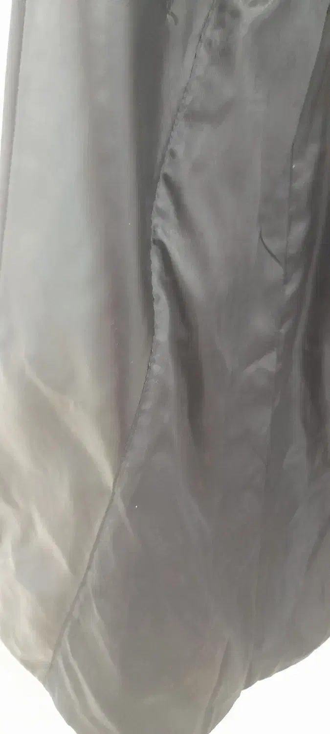 پالتو چرم و کشمیر|لباس|تربت‌حیدریه, بوستان باغ ملی|دیوار