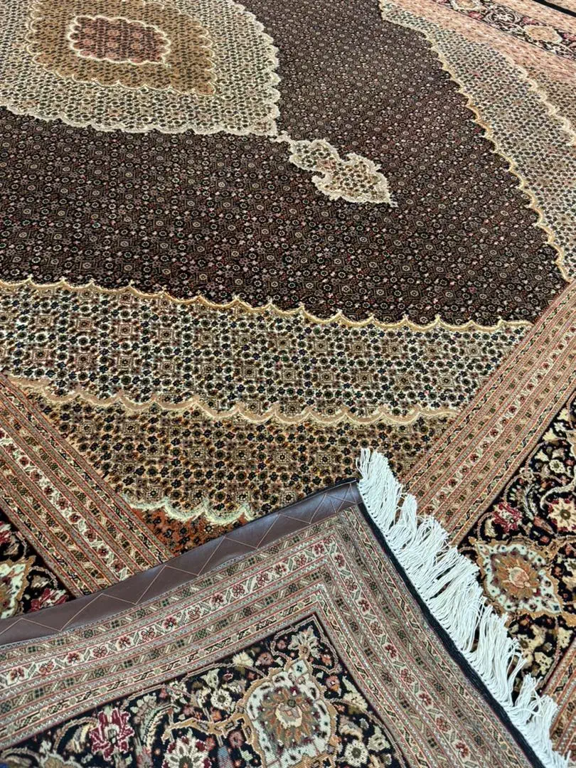 فرش دستباف ۹ متری جفت ماهی تبریز ۵۰ رج گل ابریشم|فرش|تهران, آهنگ|دیوار