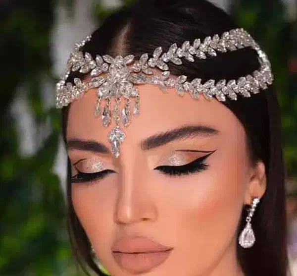 تخفیف ویژه سالن زیبایی|خدمات آرایشگری و زیبایی|خاش, |دیوار