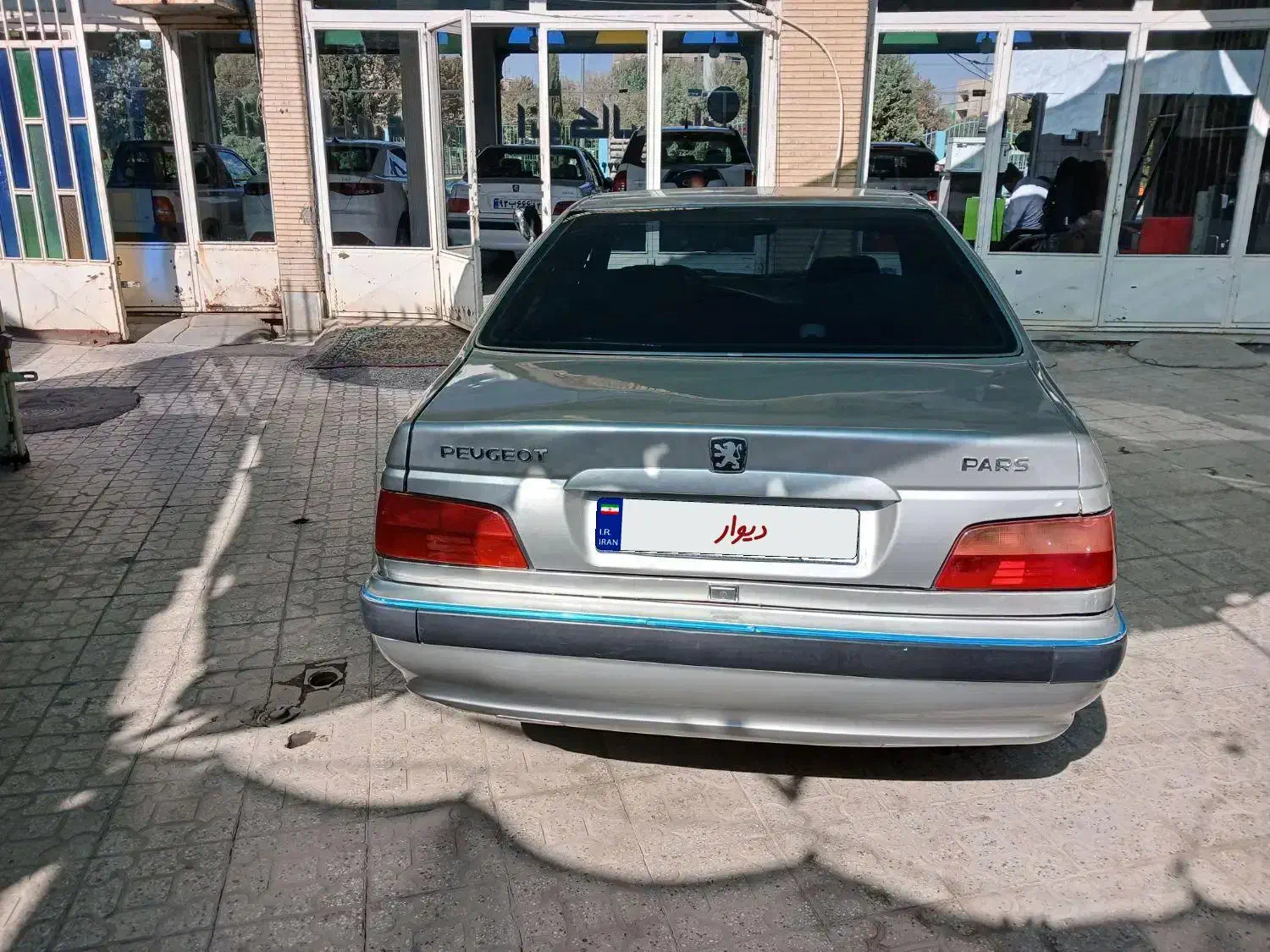 پژو پارس ۱۳۸۳ عروسک(نقد و اقساط)|خودرو سواری و وانت|فلاورجان, |دیوار