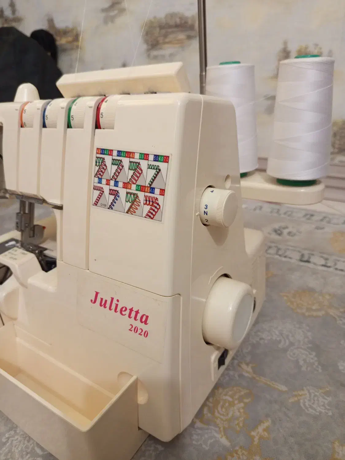 سردوز ژولیتا|چرخ خیاطی و ریسندگی|کرج, اتحاد|دیوار