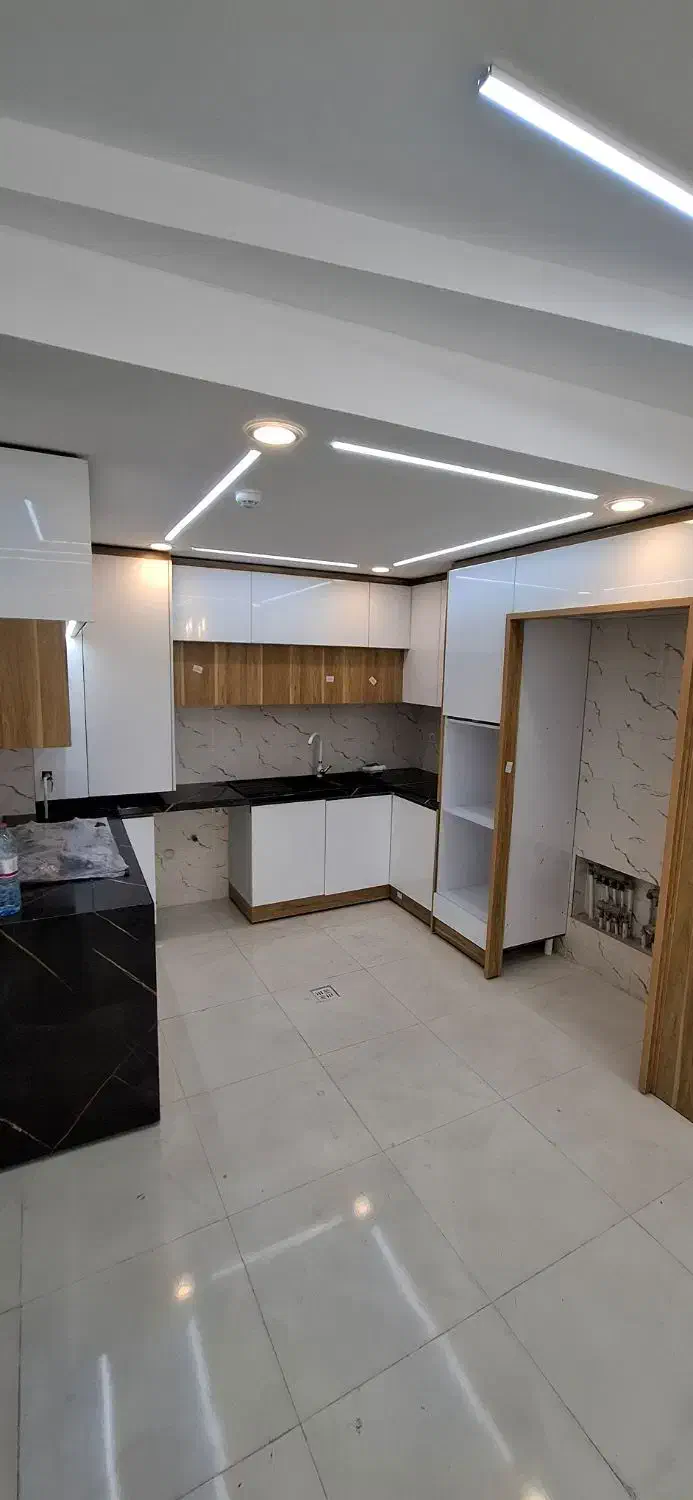 2خوابه/تک بلوک/شخصی ساز/کلید نخورده/بلوار دانش|فروش آپارتمان|صدرا-فارس, فاز ۱|دیوار