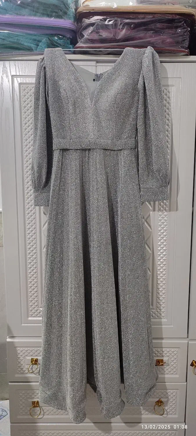 این لباس مجلسی زیبا وشیک جنس لمه سایز۳۸تا۴۴|لباس|قم, شاه ابراهیم|دیوار