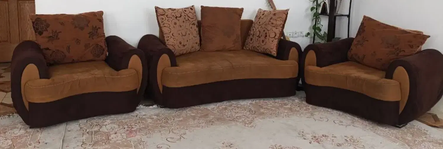 مبل راحتی|مبلمان خانگی و میز عسلی|بروجن, |دیوار