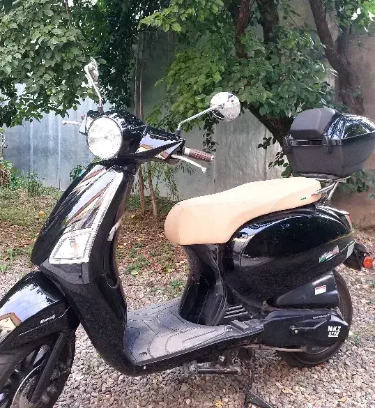 موتور سیکلت ساوینs150.بسیار تمییز و تازه.مدل ۱۴۰۲|موتورسیکلت|رشت, معلم|دیوار