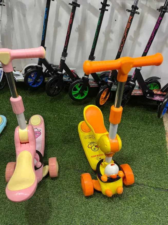 اسکوتر سه چرخ موزیکال|اسباببازی|قم, کیوانفر|دیوار