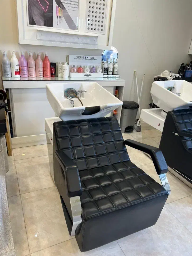 لوازم دکوراتیو سالن آرایشگاه زنانه-به دلیل مهاجر|آرایشگاه و سالنهای زیبایی|تهران, باغ فیض|دیوار