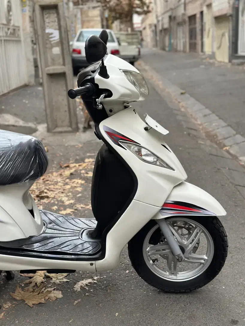 ویگو ۱۱۰|موتورسیکلت|تهران, شهرک ولیعصر شمالی|دیوار