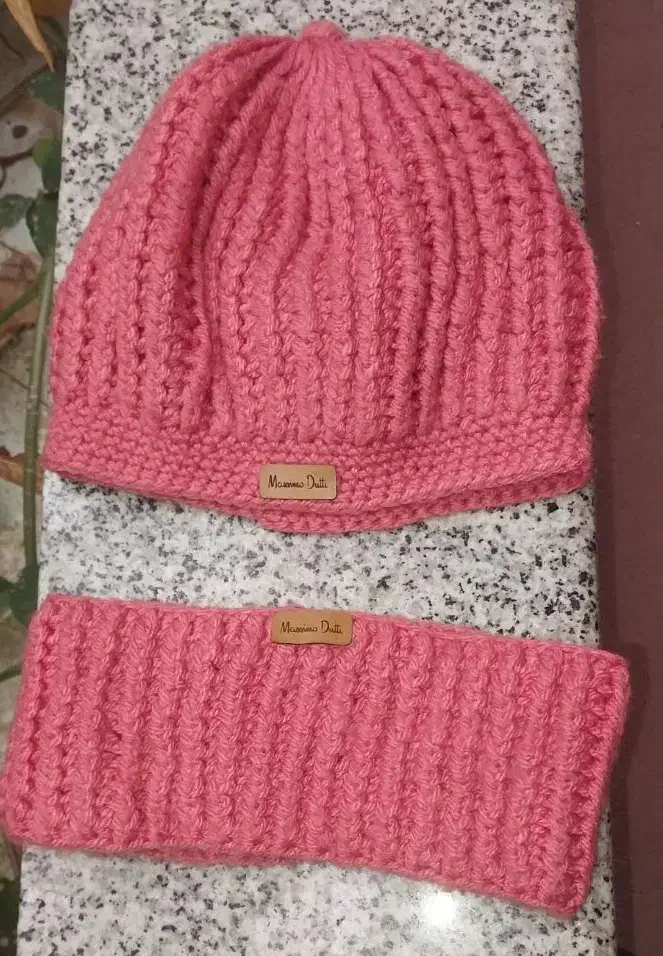 کلاه بافتنی و گردنی دخترانه زنانه|لباس|ملایر, |دیوار