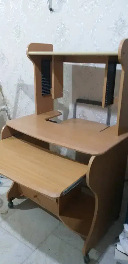 میز‌  کامپیوتر|میز تحریر و کامپیوتر|نسیم‌شهر, |دیوار