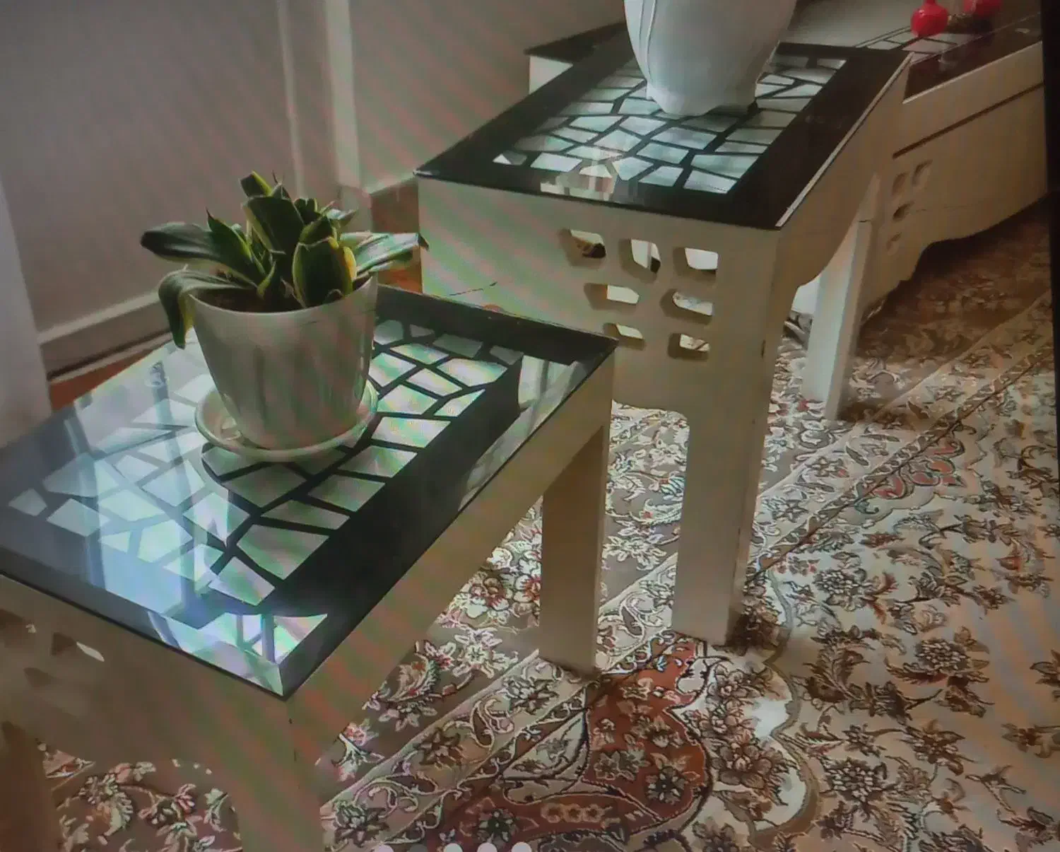 میز جلو مبلی با سه تا عسلی|مبلمان خانگی و میز عسلی|قم, انصارالحسین|دیوار