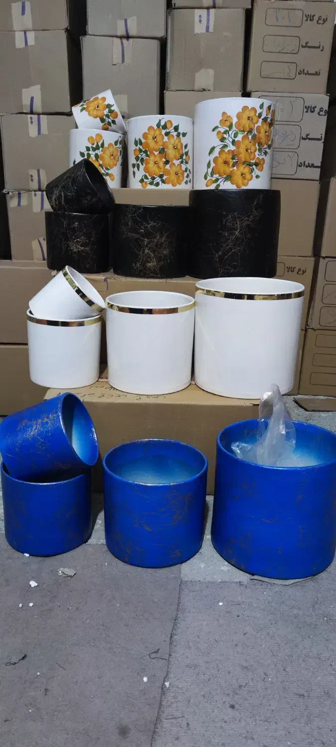 گلدون و پایه گلدون،زیر قیمت|صنایع دستی و سایر لوازم تزئینی|محمدشهر, شهرک چمران|دیوار