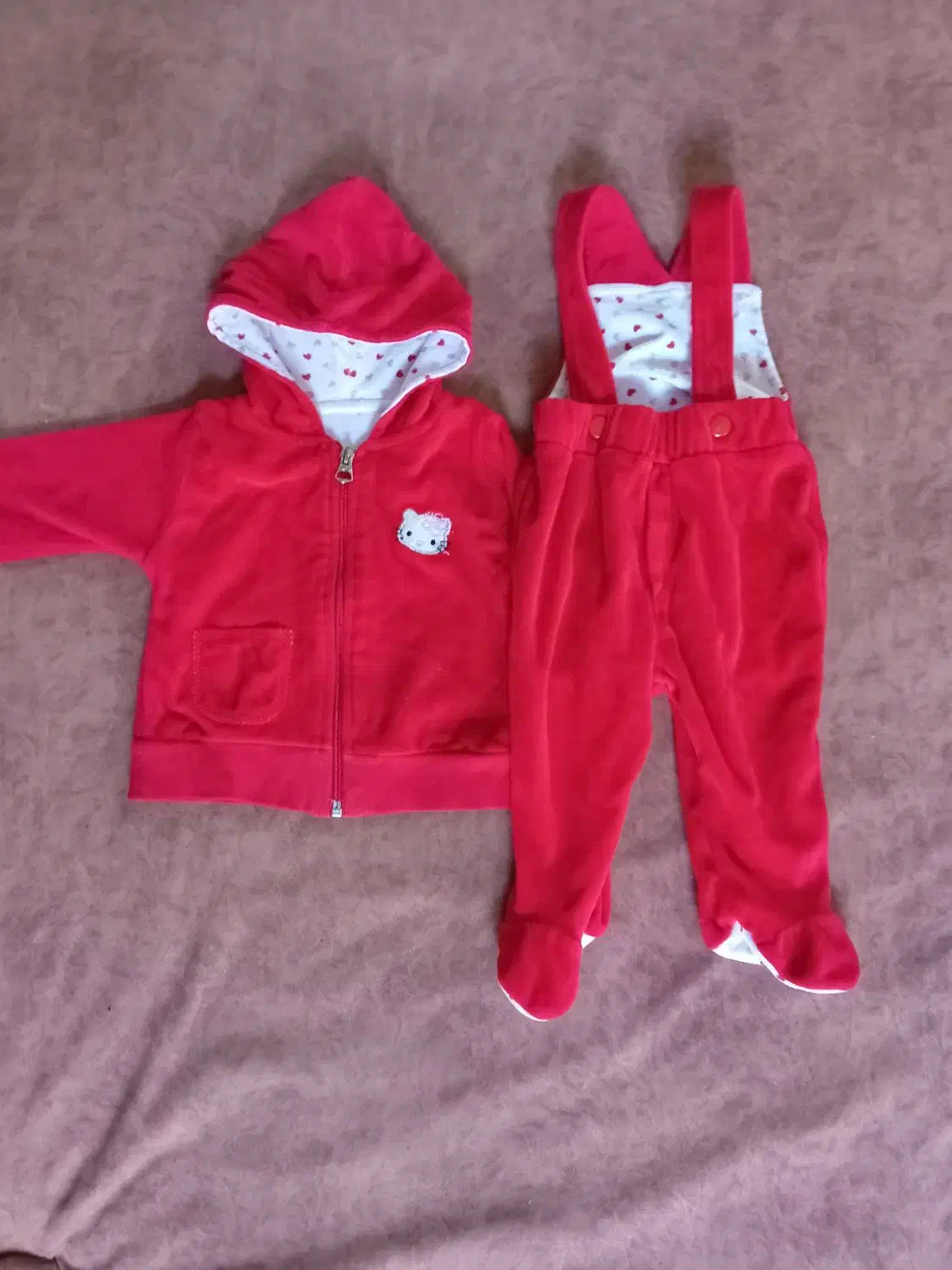 لباس نوزادی از ۱ماهگی تا۶ماه|کفش و لباس بچه|یزد, |دیوار