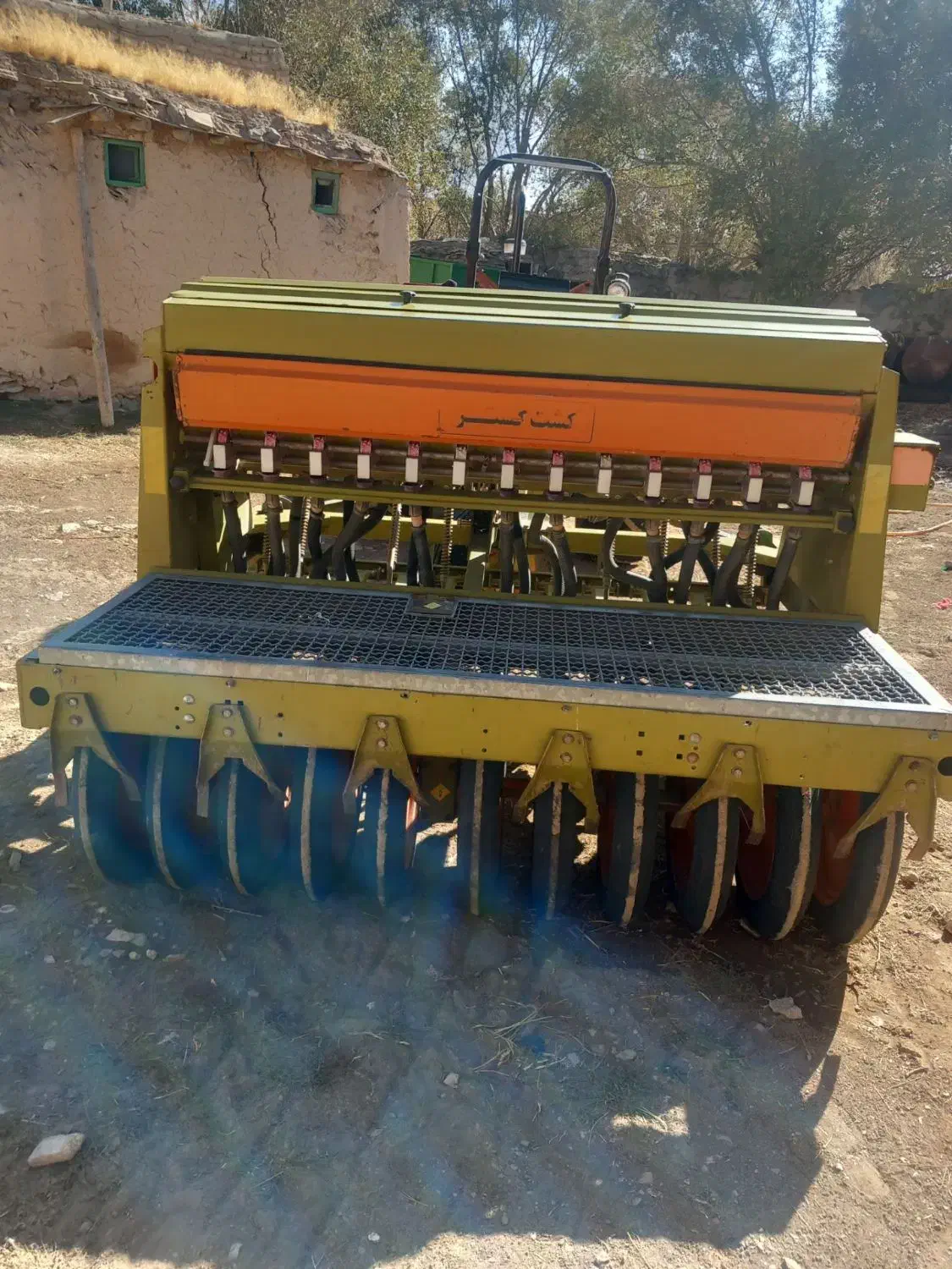 ردیفکار کشت گستر|ماشین‌آلات صنعتی|چاراویماق, |دیوار