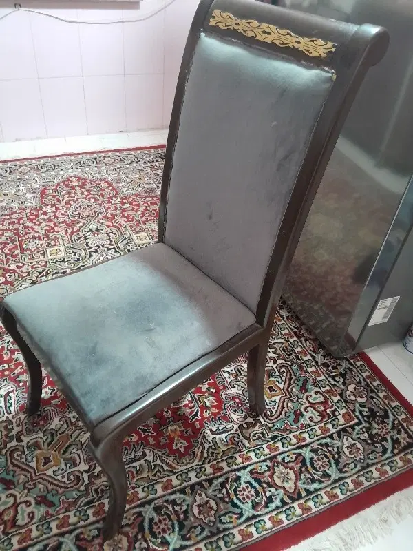 صندلی|صندلی و نیمکت|شیراز, مسلم|دیوار