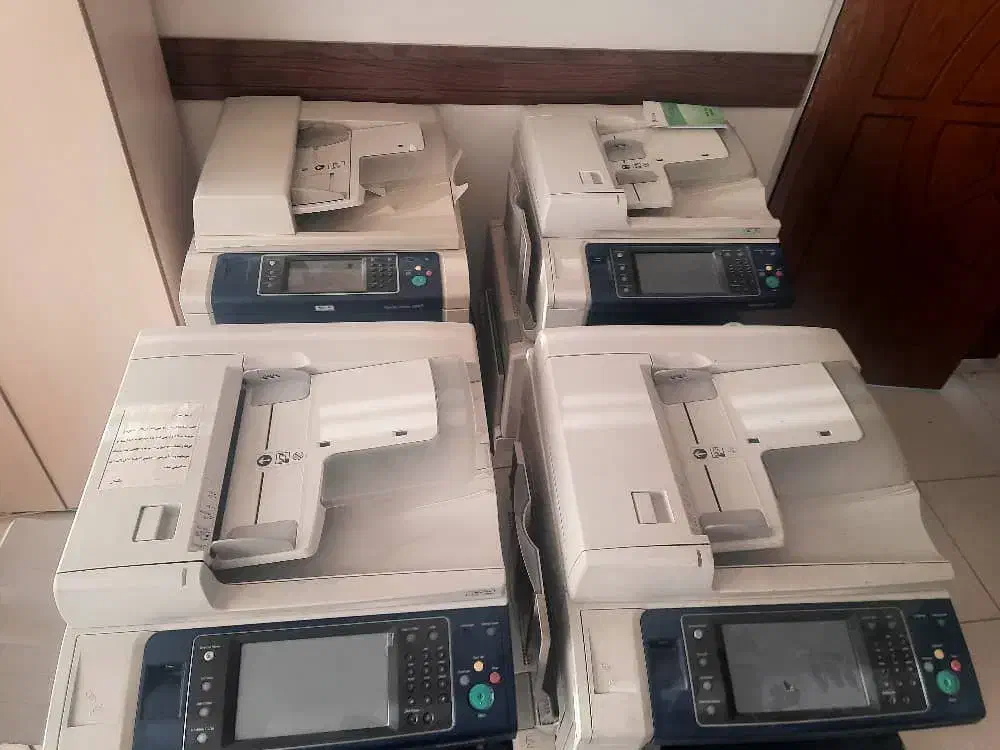 دستگاه زیراکس بسیار تمیز|پرینتر، اسکنر، کپی، فکس|تهران, لاله زار|دیوار