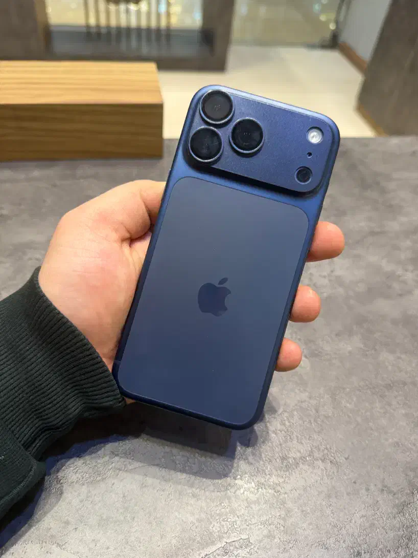 17promax|موبایل|مشهد, کوثر|دیوار