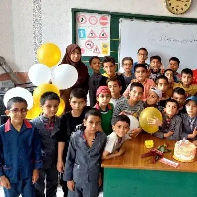 علاقه مندان به اشتغال در مدارس و مهد و..|استخدام آموزشی|تبریز, |دیوار