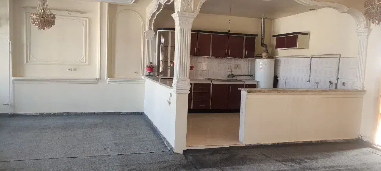 ویلای۱۵۰متر/حسن آباد/ماشین رو/طبقه اول/املاک پرهام|اجارهٔ خانه و ویلا|نهاوند, |دیوار