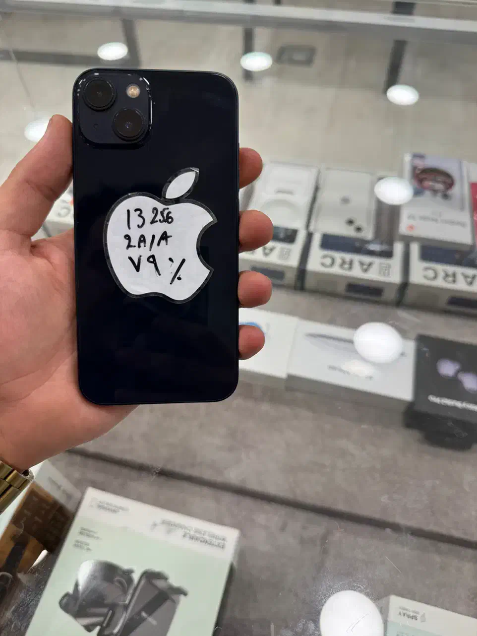 Iphone 13 256g ZAA|موبایل|اصفهان, چرخاب|دیوار