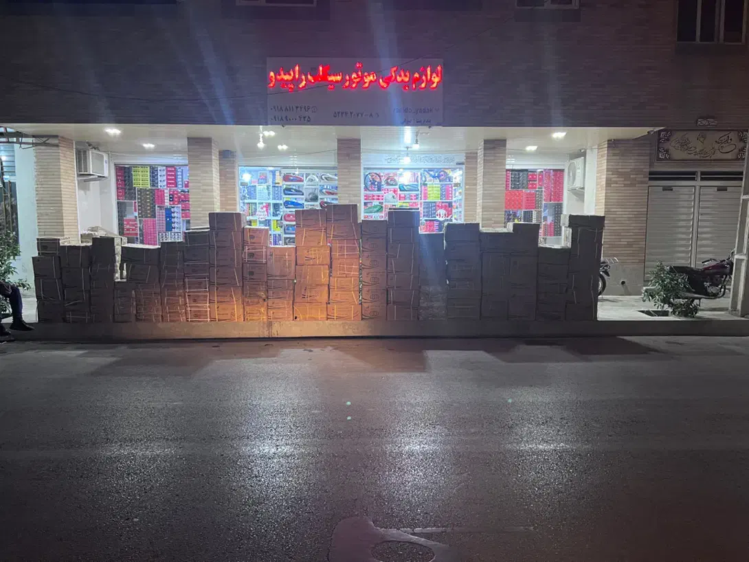 به یک حسبدار با سابقه کار نیازمندیم با حقوق عالی|استخدام مالی، حسابداری، حقوقی|لار, |دیوار