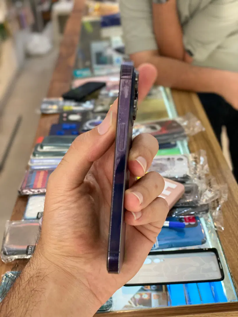 Iphone 14 pro|موبایل|مشهد, سجاد شهر|دیوار