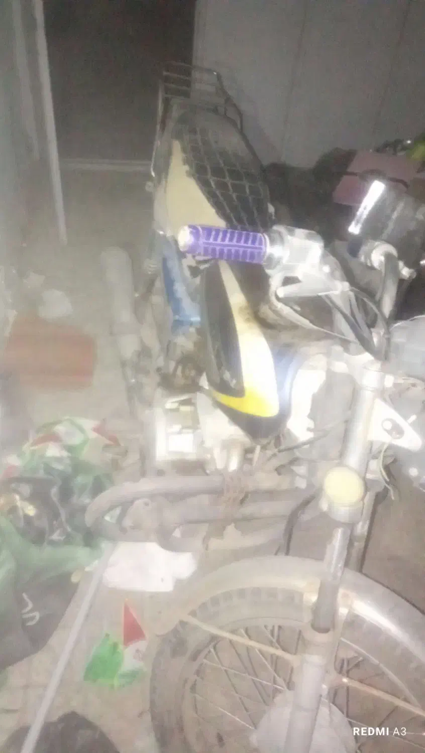 موتور مدل۸۲ پلاک ملی|موتورسیکلت|بافت, |دیوار