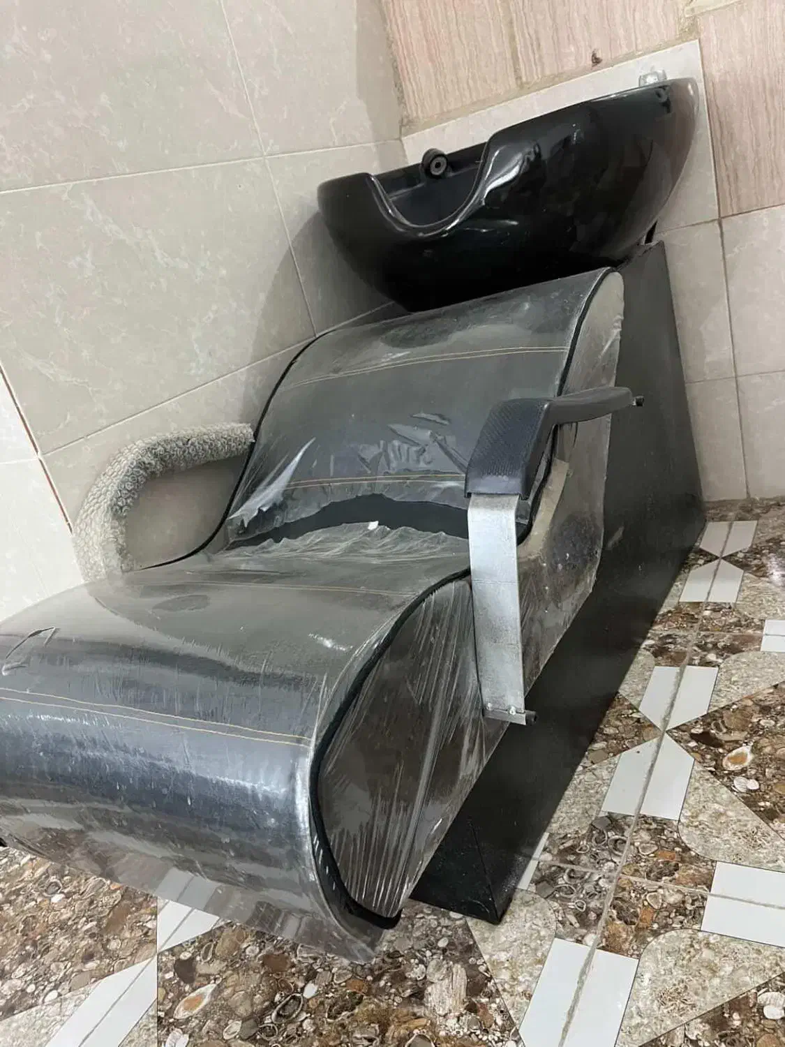 سرشور|آرایشگاه و سالن‌های زیبایی|شهرضا, |دیوار