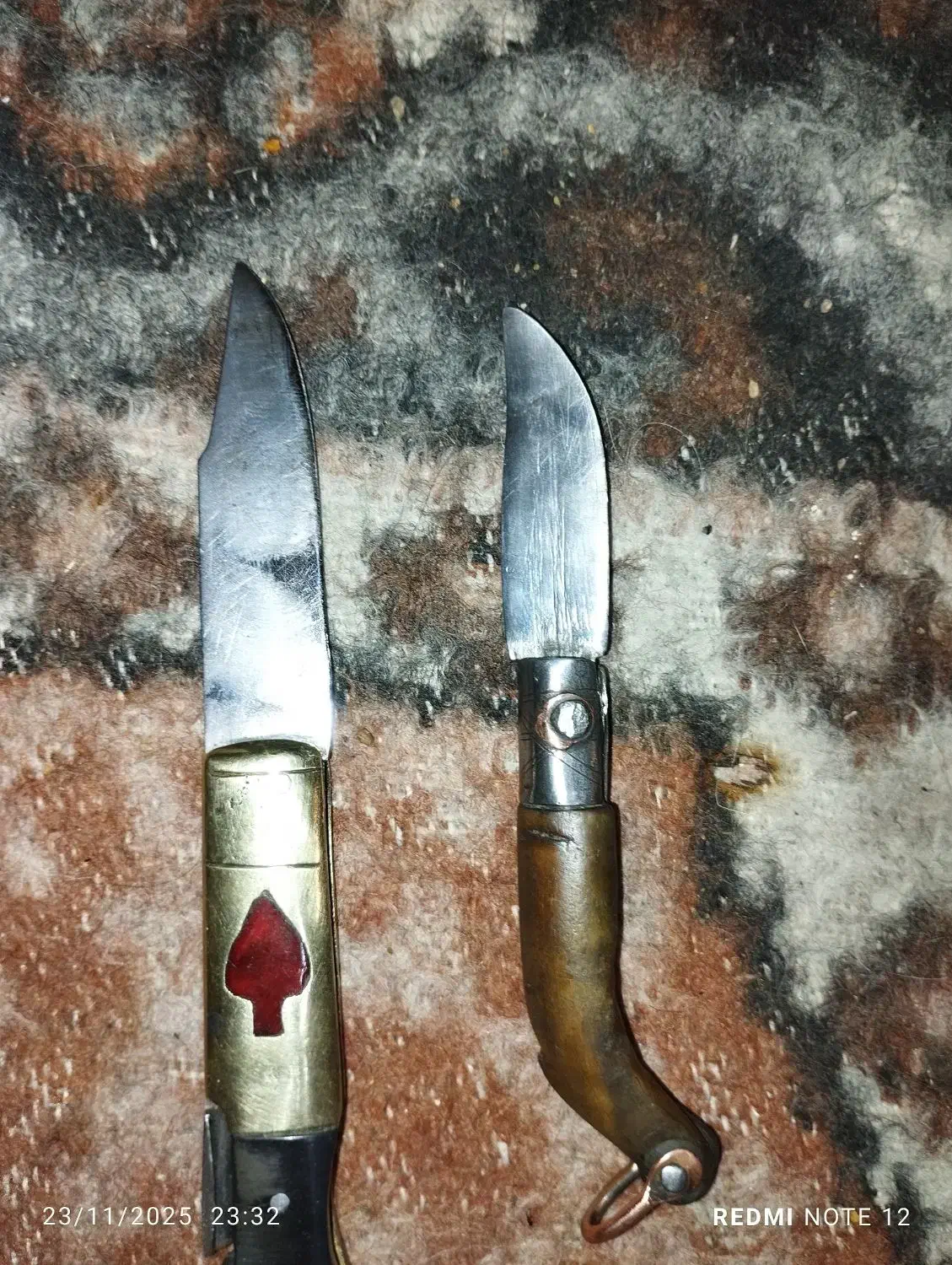 چاقوهای آنتیک|کلکسیون اشیاء عتیقه|تبریز, |دیوار