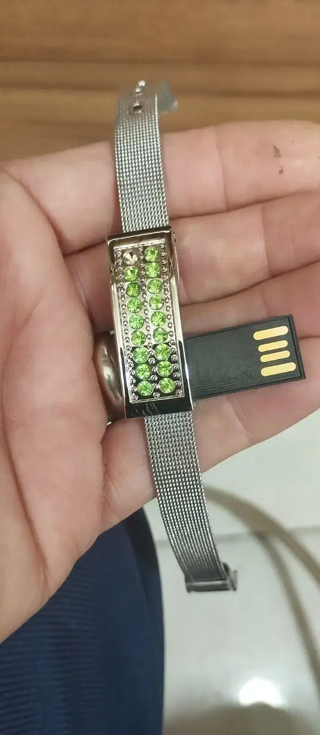 فلش ۱۶گیگ مچی|لوازم جانبی موبایل و تبلت|گرگان, |دیوار