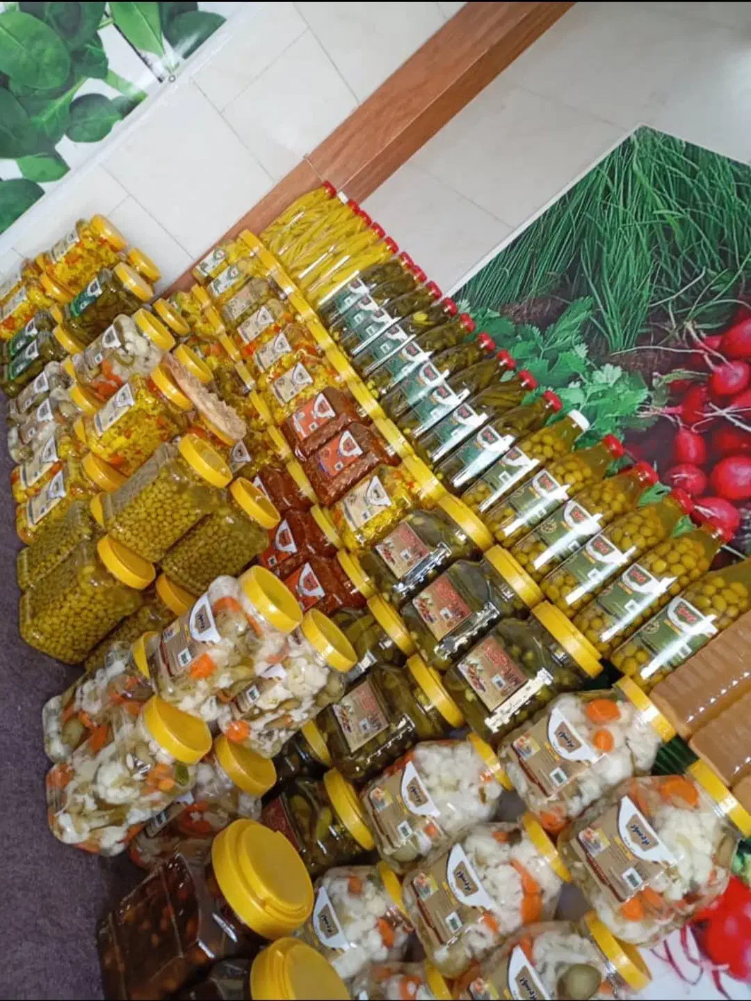 شورجات و ترشیجات عظیمی|عمده‌فروشی|ری, شهرک نظامی|دیوار