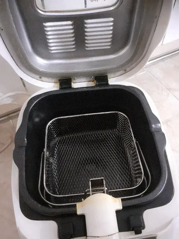 سرخ کن|سایر لوازم برقی|نهاوند, |دیوار