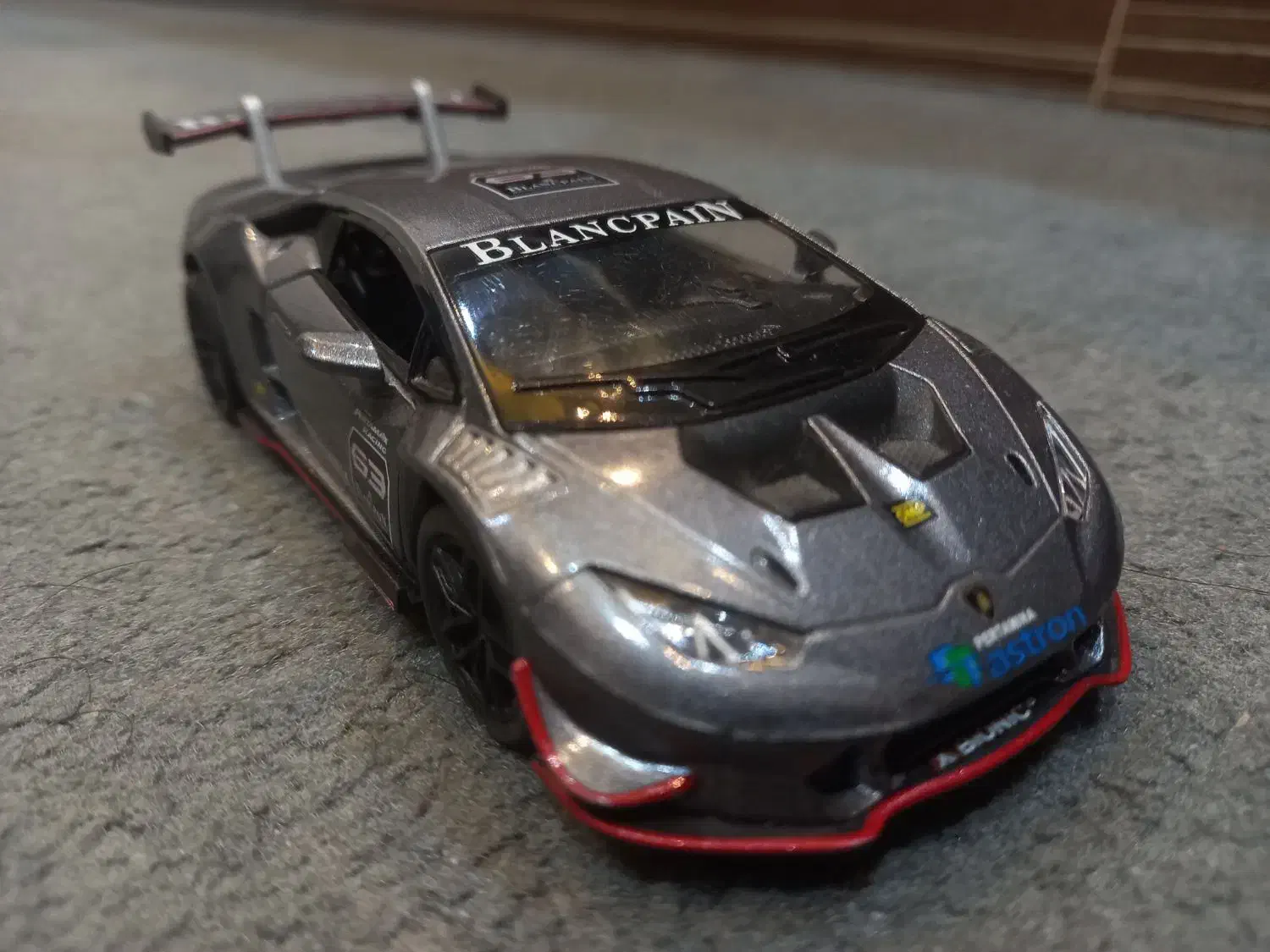 ماشین ماکت فلزی مسابقه ای - Lamborghini huracan|اسباببازی|قائمشهر, |دیوار