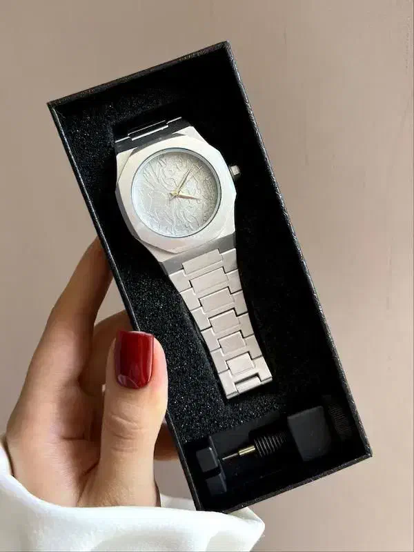 ساعت کربنی|ساعت|قم, شهرک امام حسین|دیوار