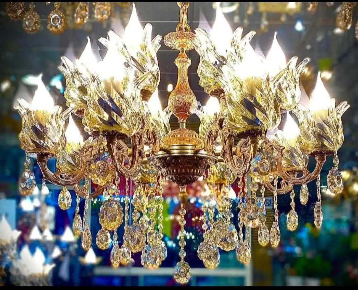 لوستر سلطنتی10شاخه زیر قیمت بازار|لوستر و چراغ آویز|اهواز, کمپلو شمالی|دیوار