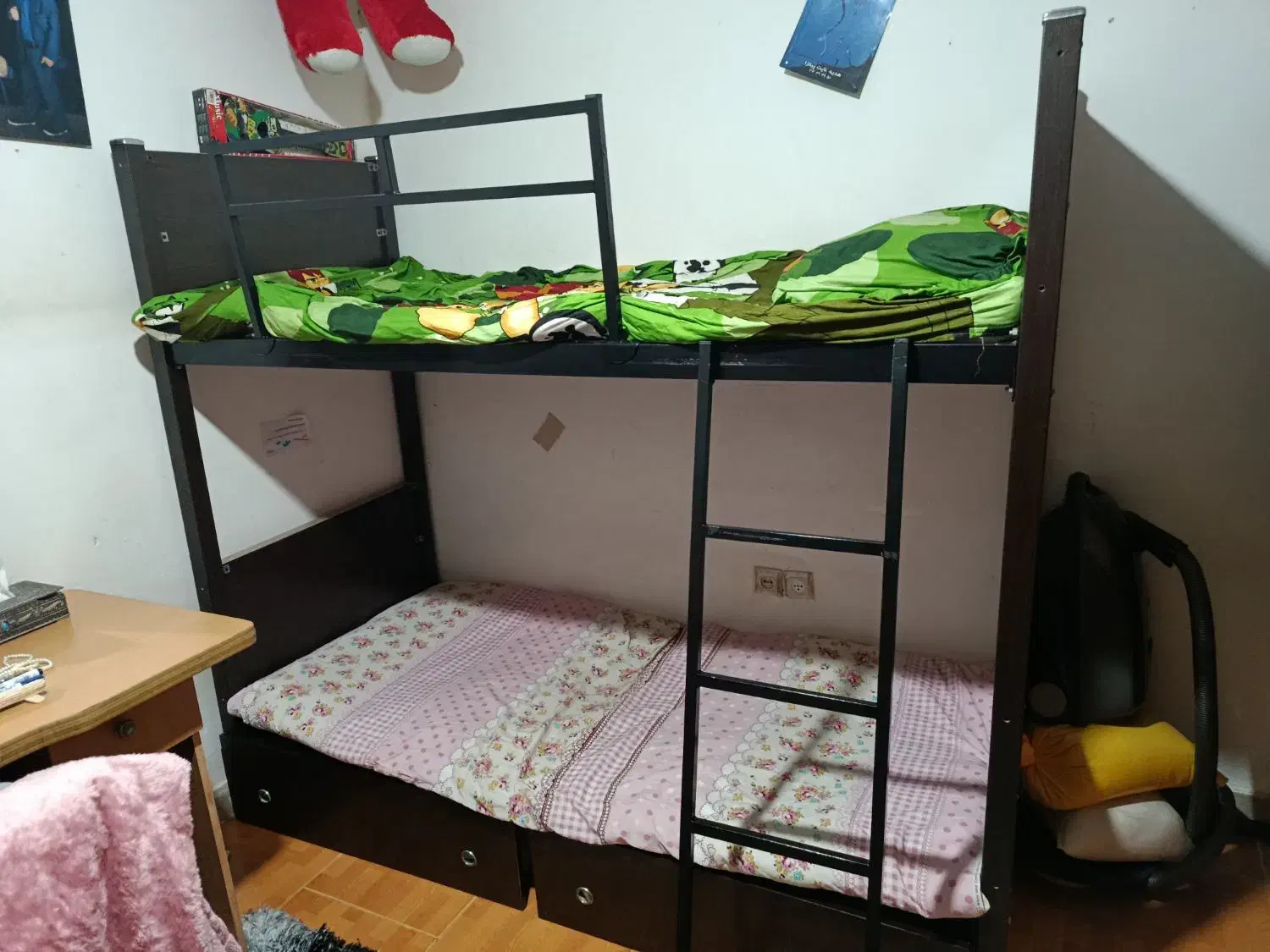 یک عدد تخت خواب|تخت و سرویس خواب|پاکدشت, پاکدشت (مامازند)|دیوار