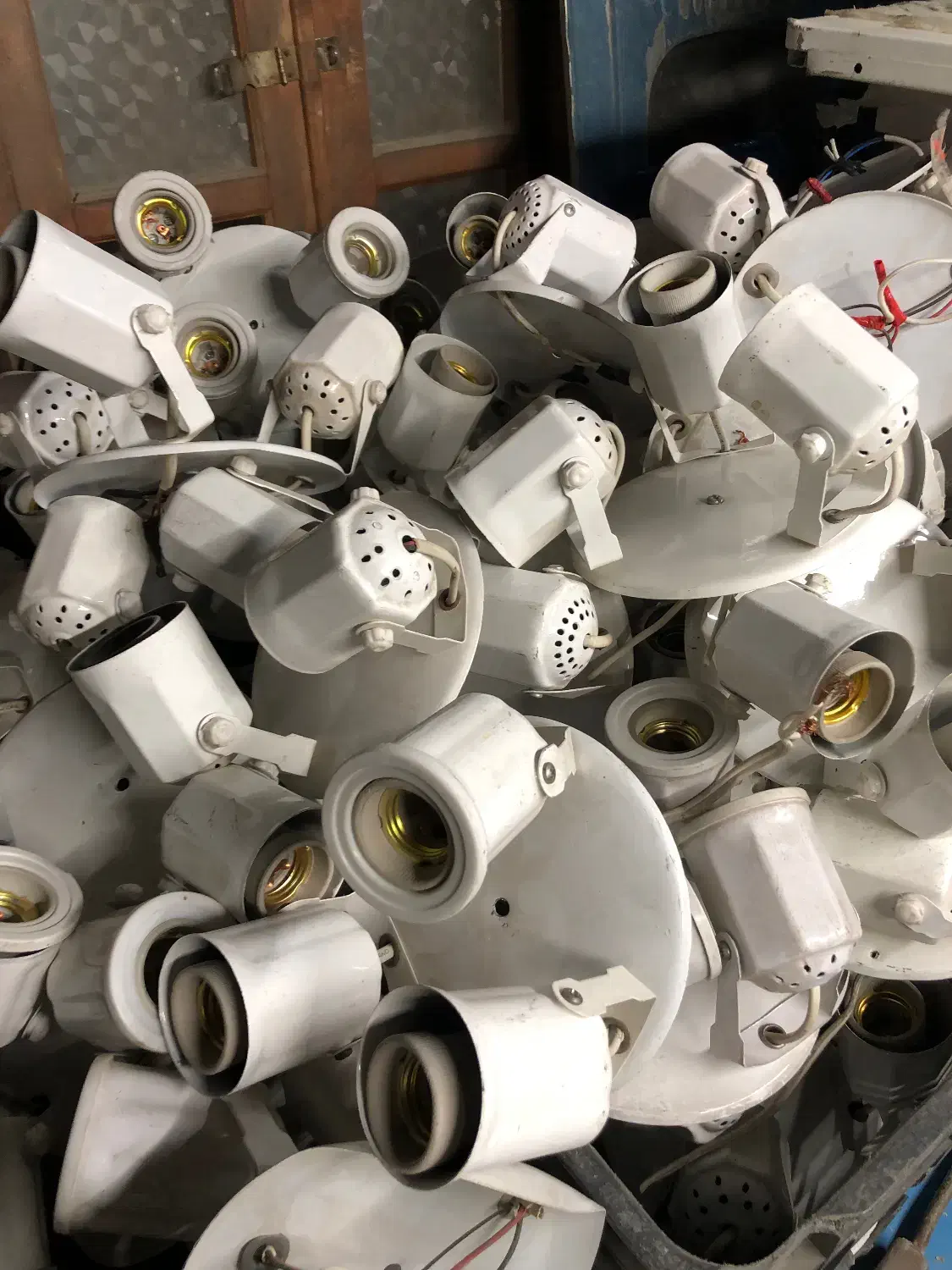 سرپیچ چراغ سه شعله پایه چراغ سقفی|لوستر و چراغ آویز|فلاورجان, |دیوار